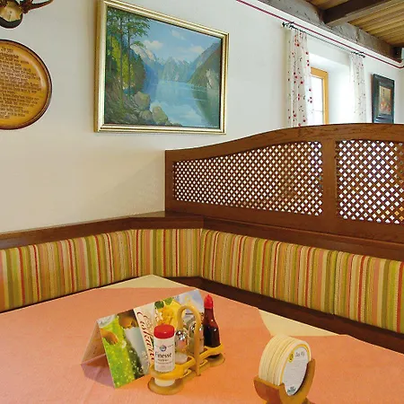 Otel Gebirgshaeusl 3*