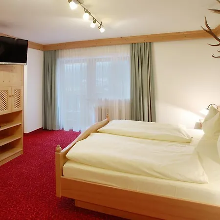 Gebirgshaeusl Hotel