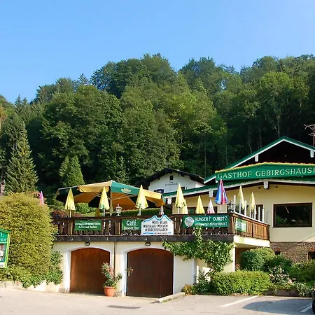 Gebirgshaeusl Hotell 3*